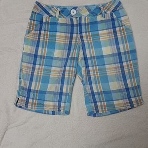 Plaid Shorts, size 3